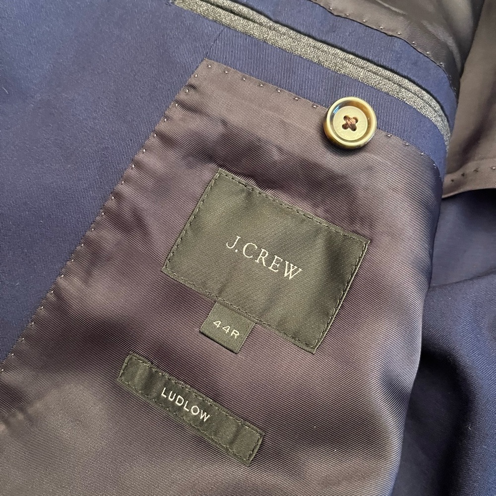 J CREW LUDLOW Navy Blue Suit EUC 44R jacket, 36/32 pants - Picture 4 of 9